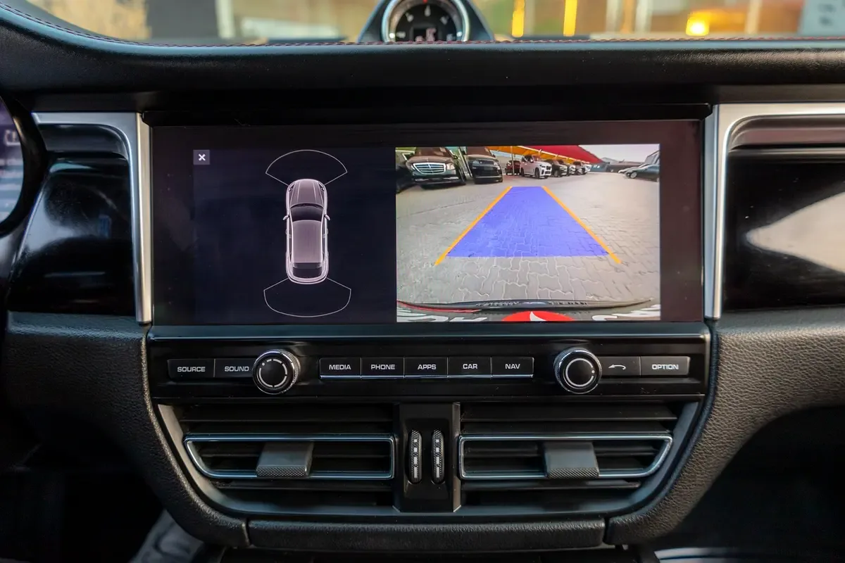 Porsche Macan 2.0 PDK AWD (252 hp) - 17