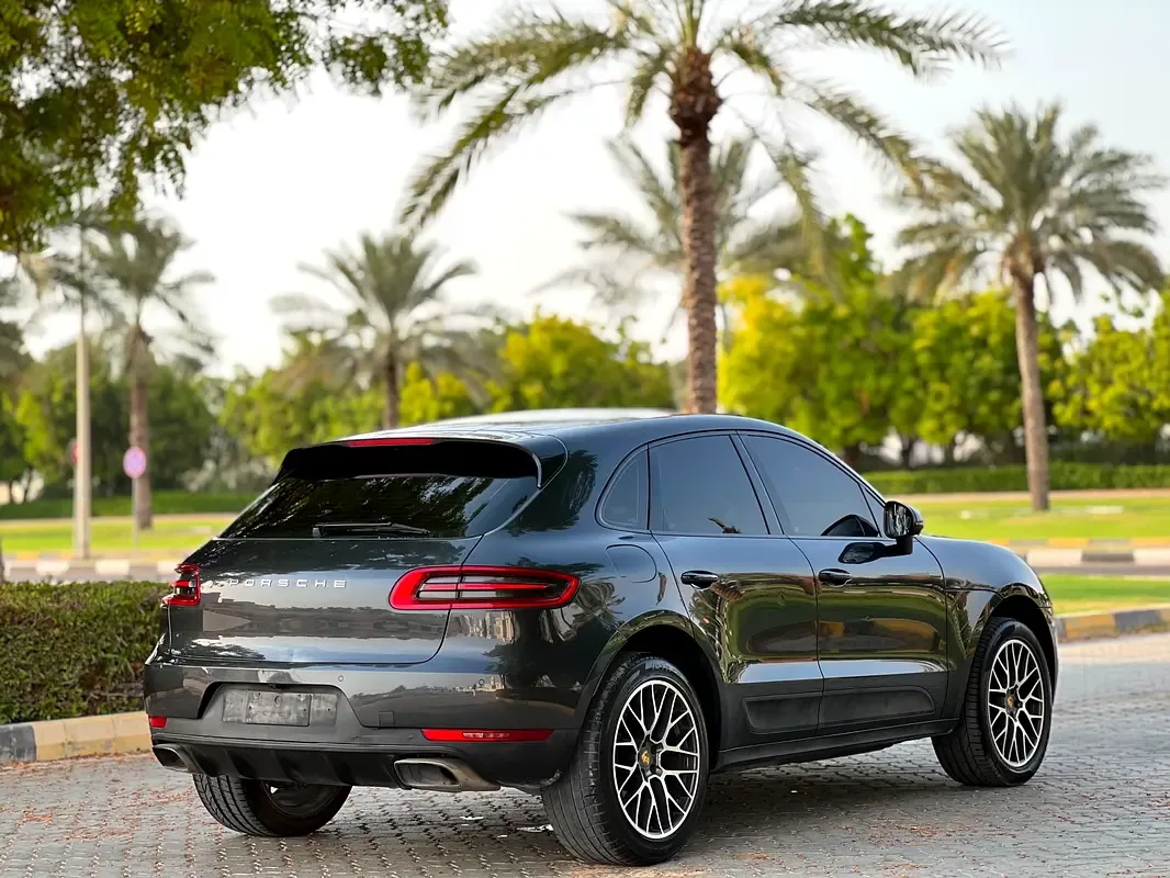 Porsche Macan 2.0 PDK AWD (252 حصان) - 3