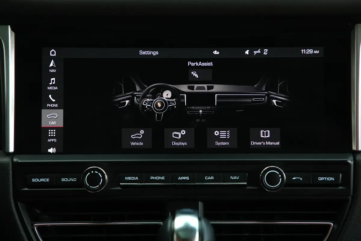 Porsche Macan 2.0 PDK AWD (252 hp) - 16