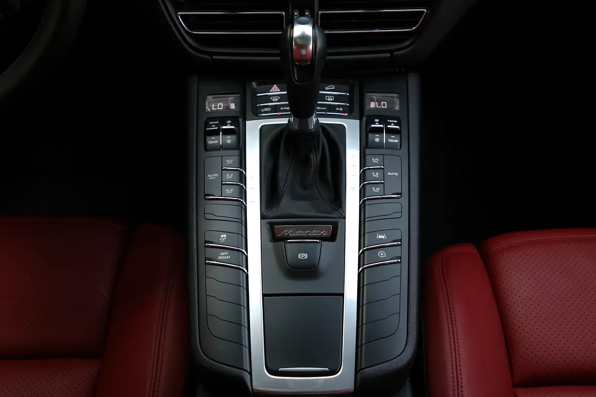 Porsche Macan 2.0 PDK AWD (252 hp) - 17