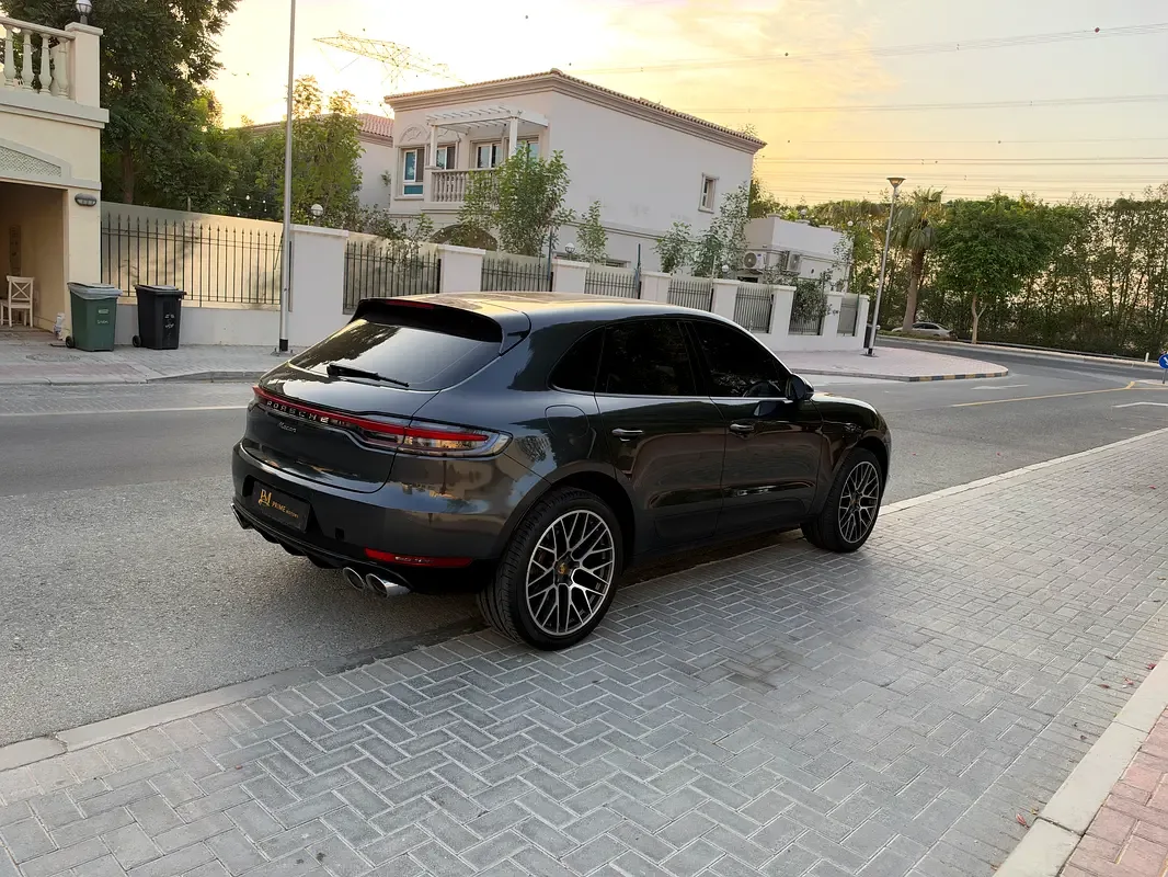 Porsche Macan 2.0 PDK AWD (252 حصان) - 11