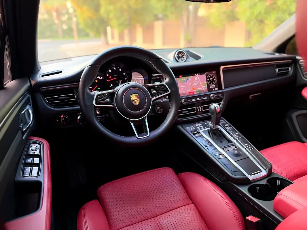 Porsche Macan 2.0 PDK AWD (252 حصان) - 16