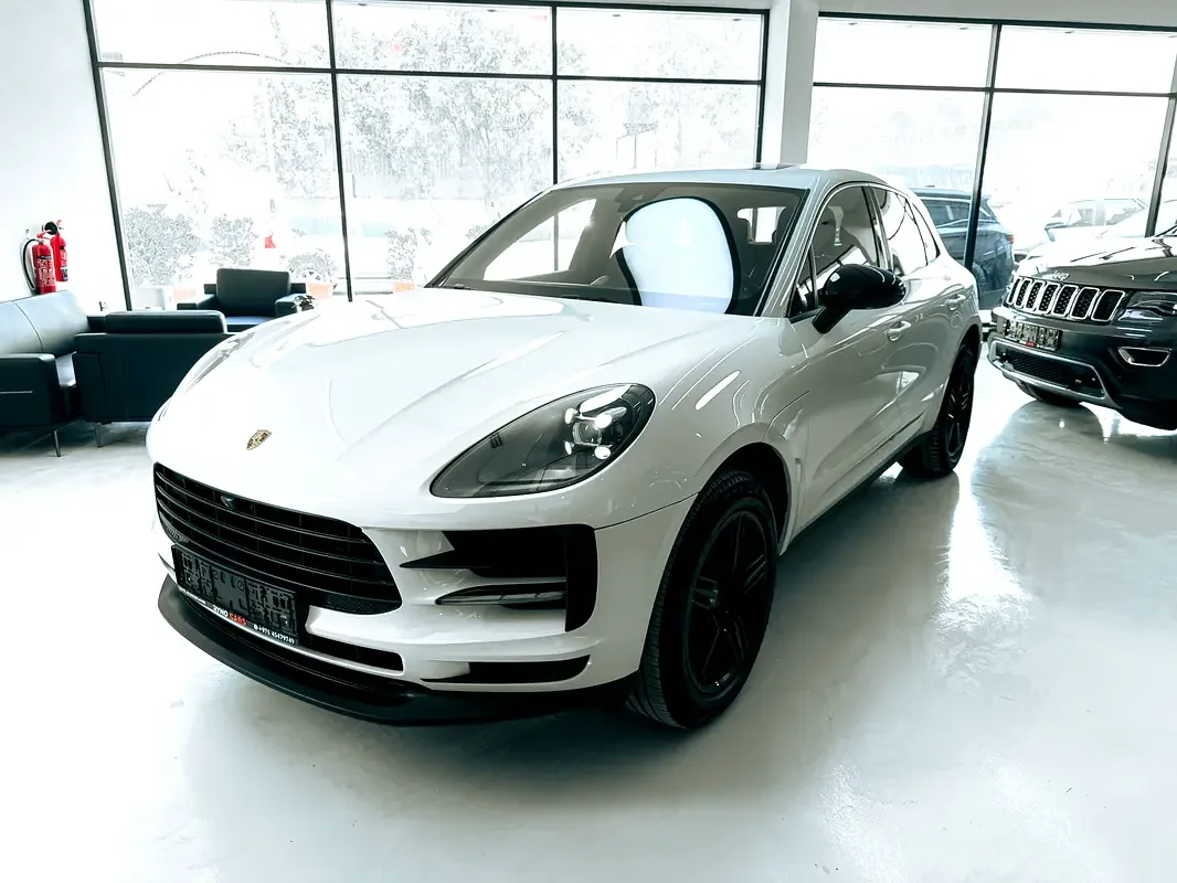Porsche Macan 2.0 PDK AWD (252 حصان) - 2