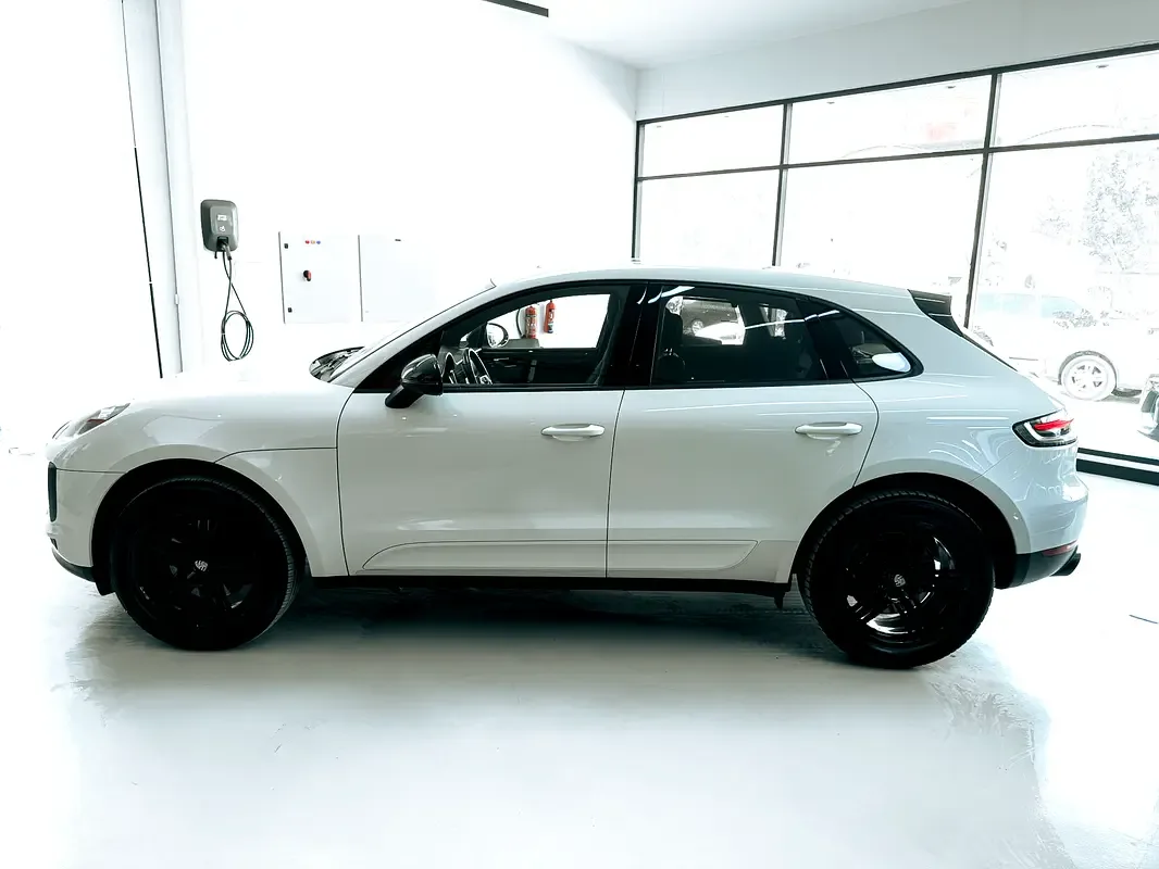 Porsche Macan 2.0 PDK AWD (252 حصان) - 5
