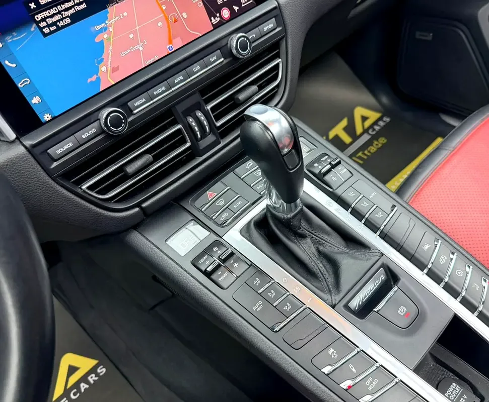 Porsche Macan 3.0 S PDK AWD  (354 hp) - 17