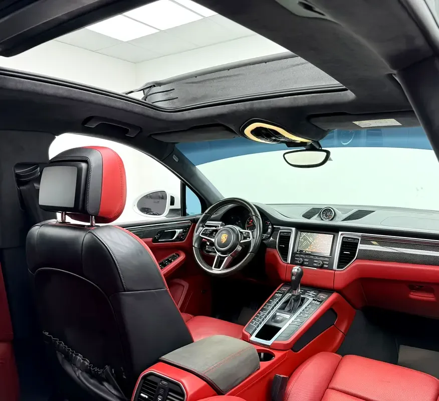 Porsche Macan Turbo 3.6 PDK AWD (400 hp) - 10