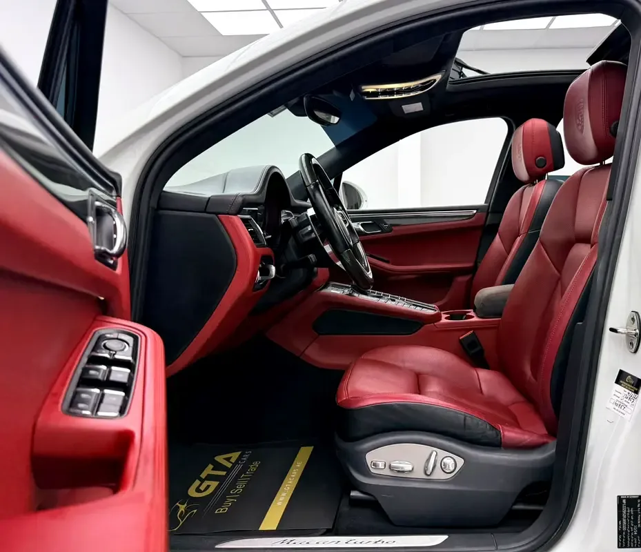 Porsche Macan Turbo 3.6 PDK AWD (400 hp) - 14