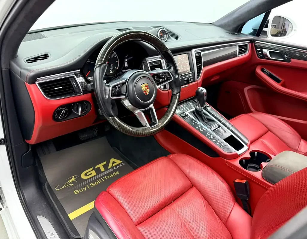 Porsche Macan Turbo 3.6 PDK AWD (400 hp) - 11