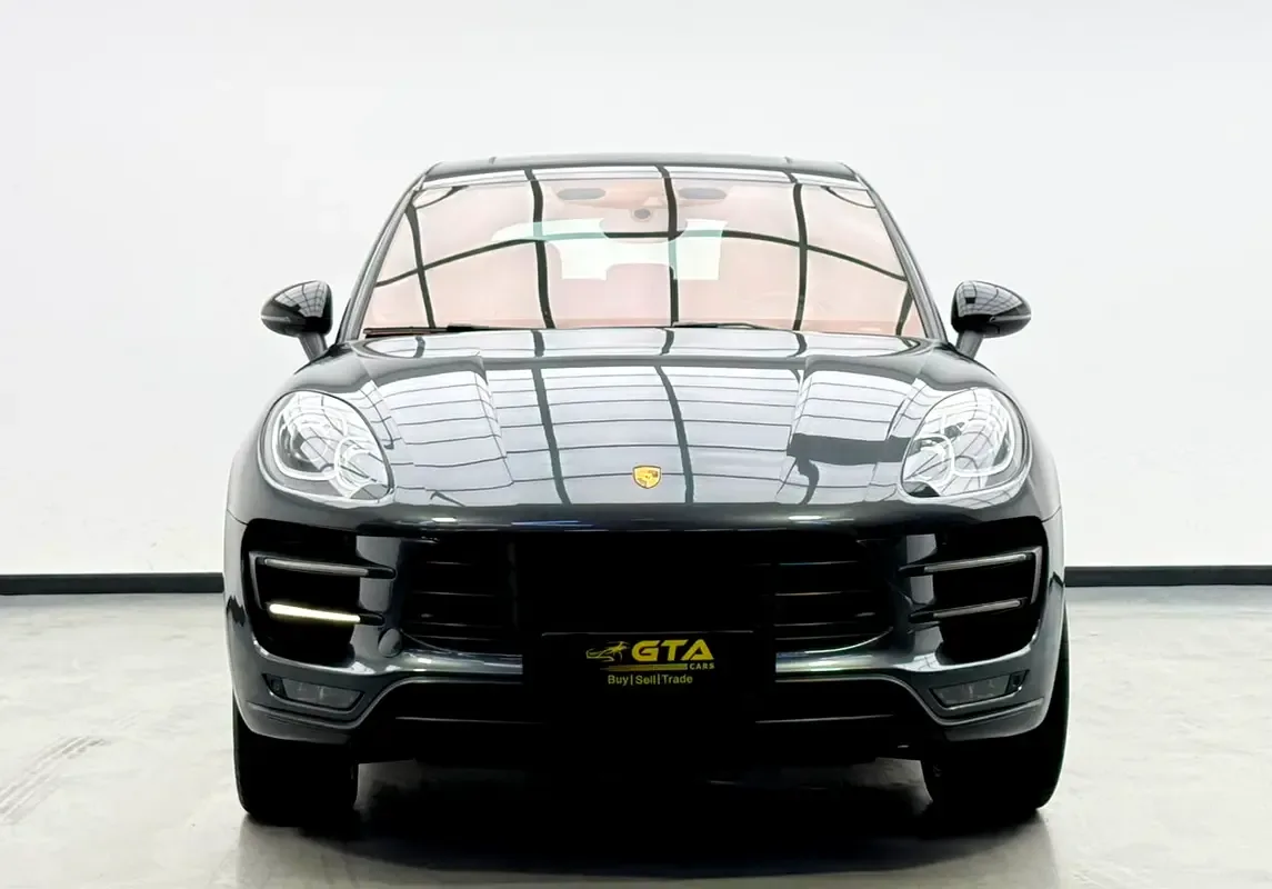 Porsche Macan Turbo 3.6 PDK AWD (400 حصان) - 2