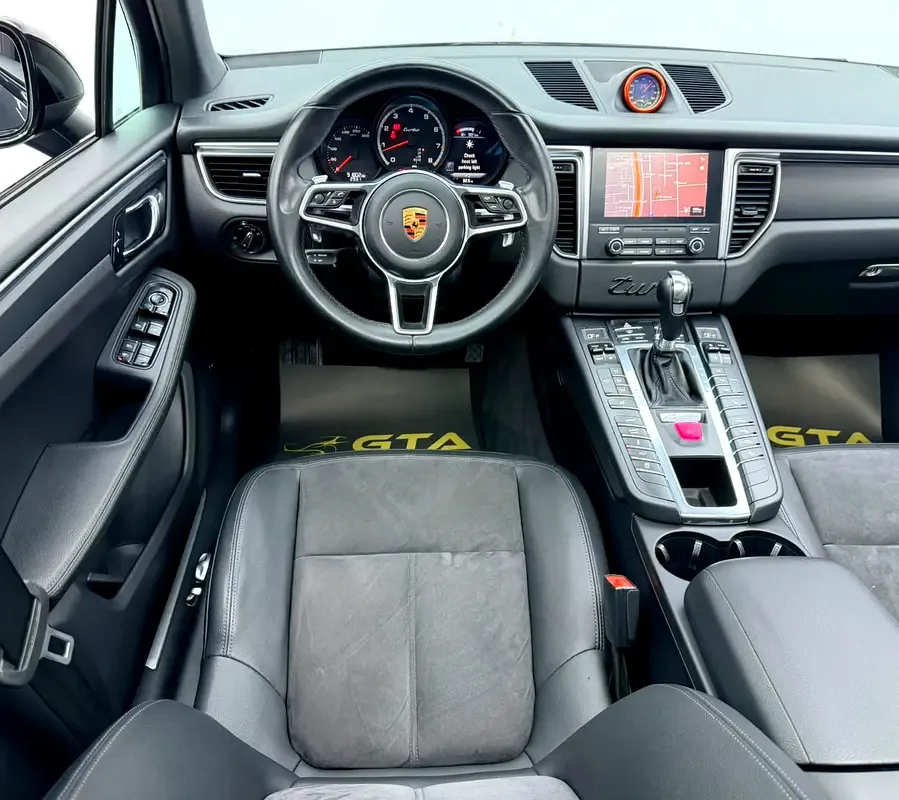 Porsche Macan Turbo 3.6 PDK AWD (400 حصان) - 8