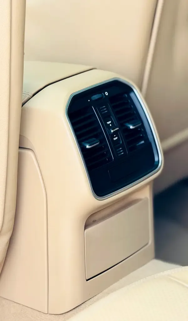 Porsche Macan Turbo 3.6 PDK AWD (400 hp) - 13