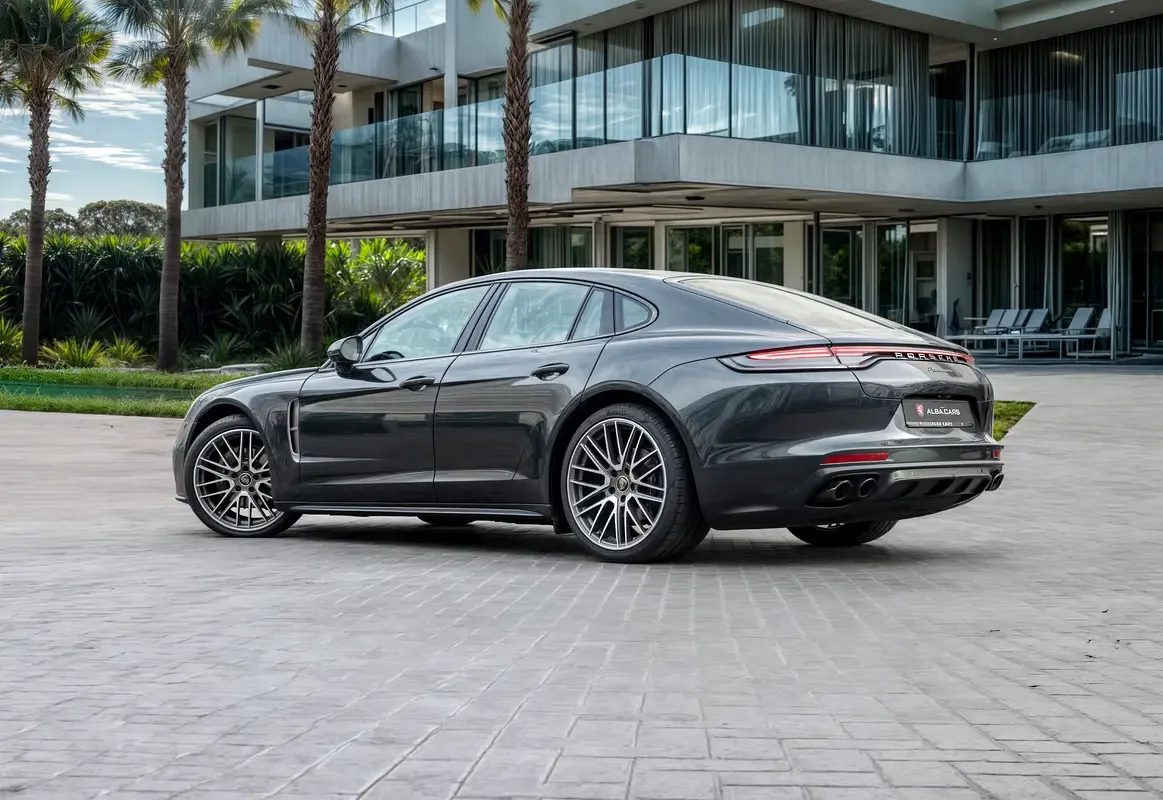 Porsche Panamera 2.9 AMT AWD (450 حصان) - 3