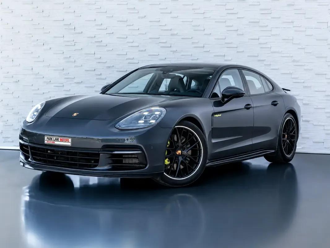 Porsche Panamera 4 E-Hybrid 2.9 PDK AWD (330 hp)