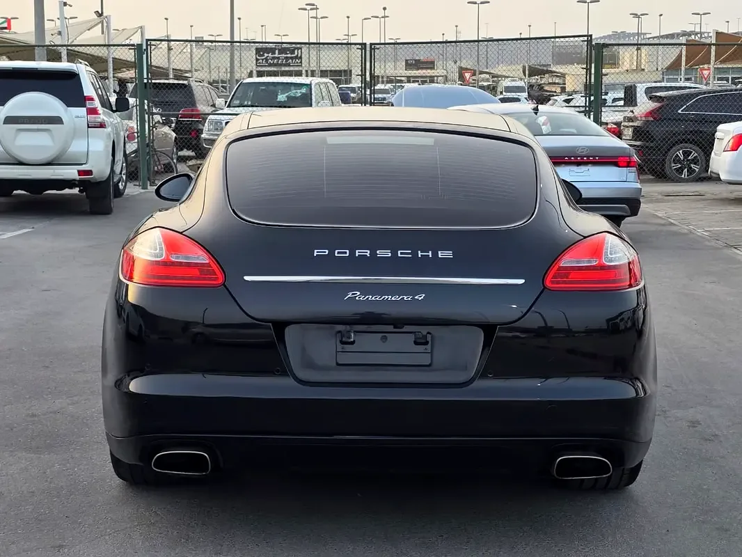 Porsche Panamera 4.8 AMT RWD (400 حصان) - 7