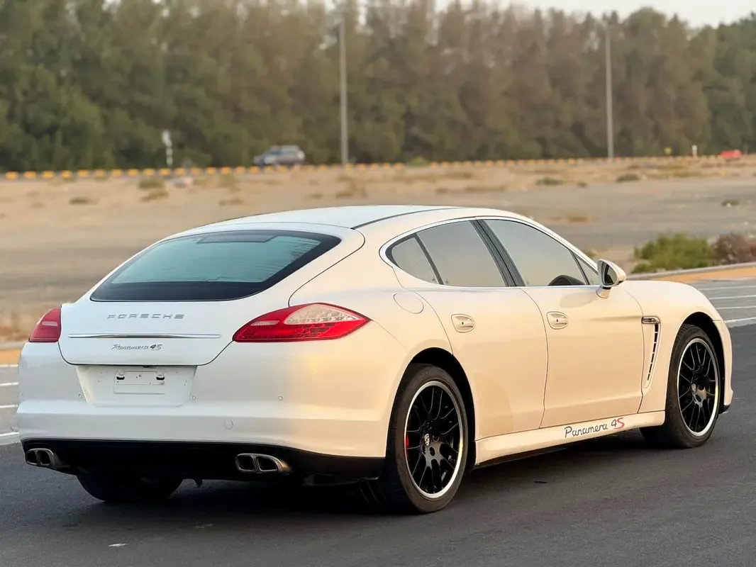 Porsche Panamera 4S 4.8 PDK AWD (400 hp) - 9