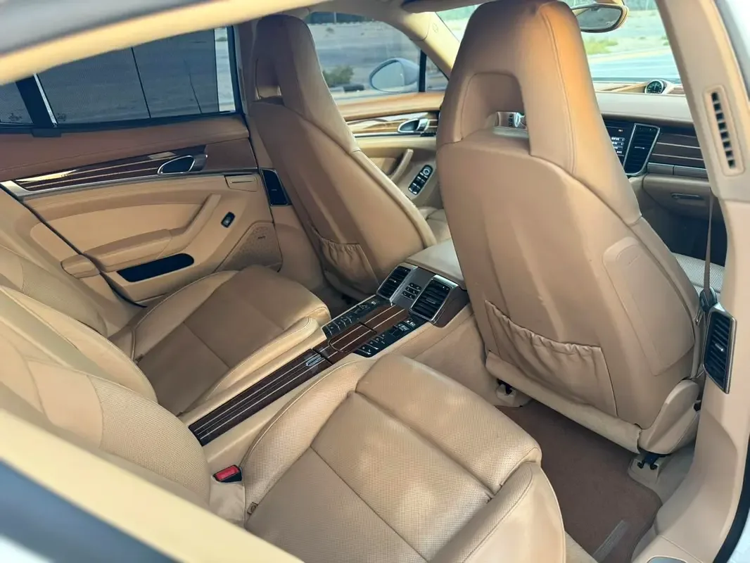 Porsche Panamera 4S 4.8 PDK AWD (400 hp) - 14