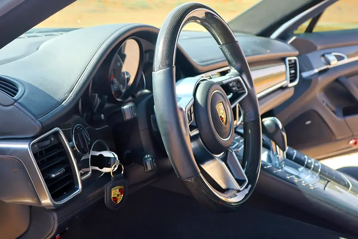 Porsche Panamera 4S 4.8 PDK AWD (400 hp) - 6