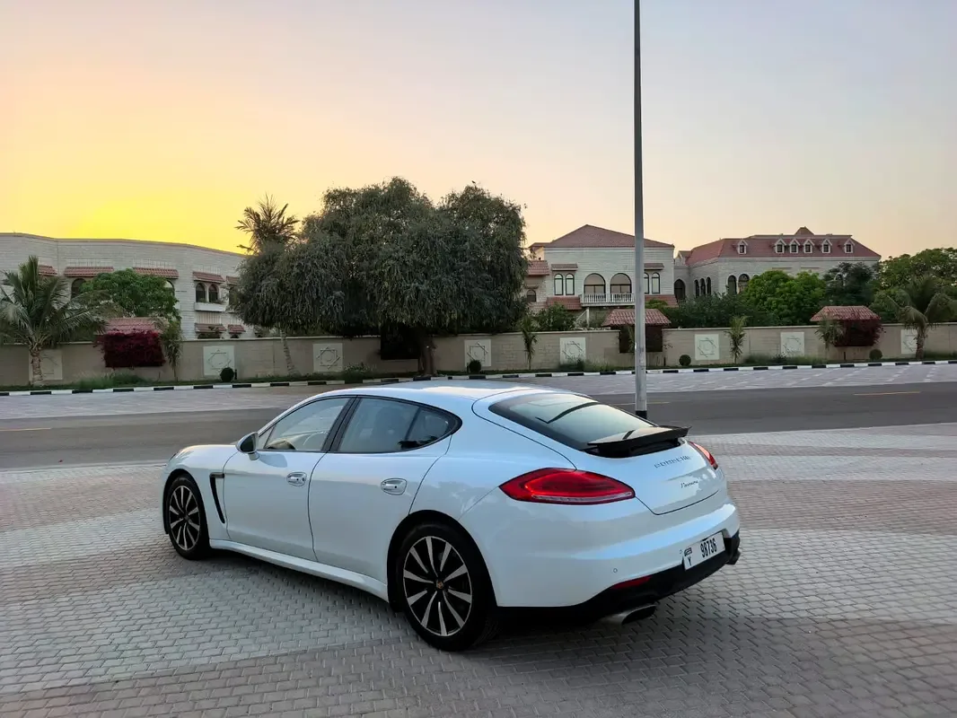 Porsche Panamera S 3.0 PDK (420 hp) - 12