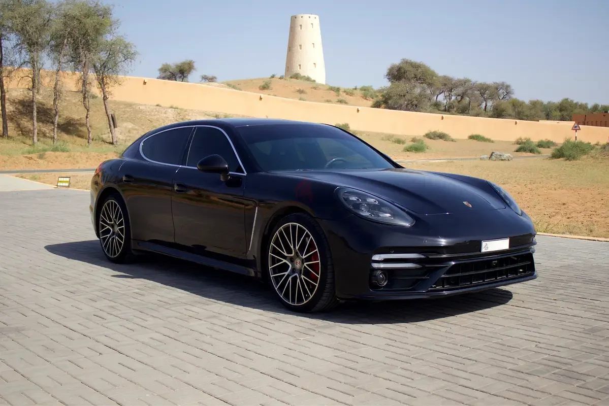 Porsche Panamera S 4.8 MT (400 hp)