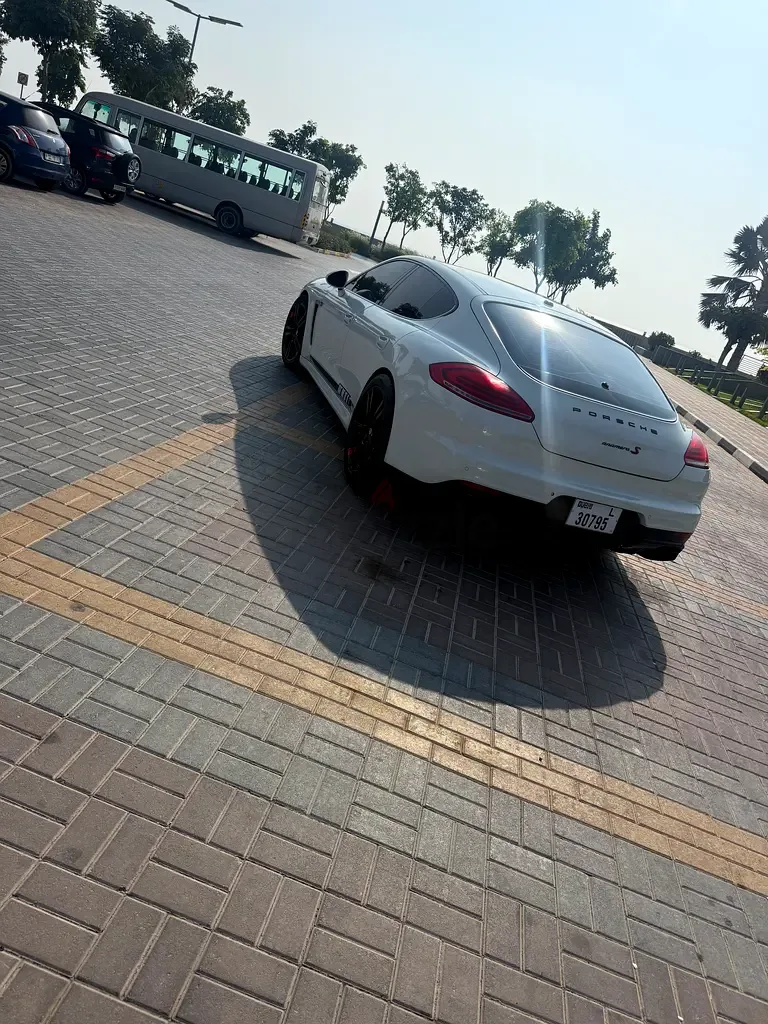 Porsche Panamera S 4.8 PDK (400 hp) - 4
