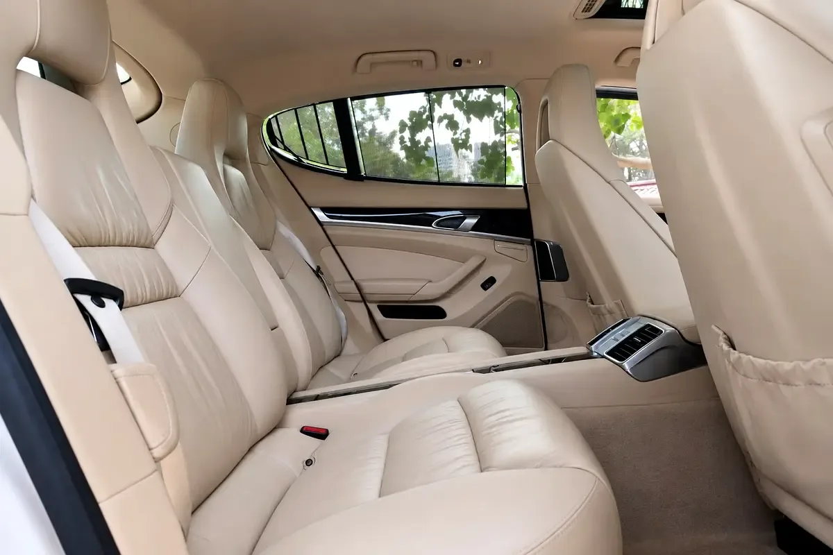 Porsche Panamera S Hybrid 3.0 Tiptronic (380 hp) - 9