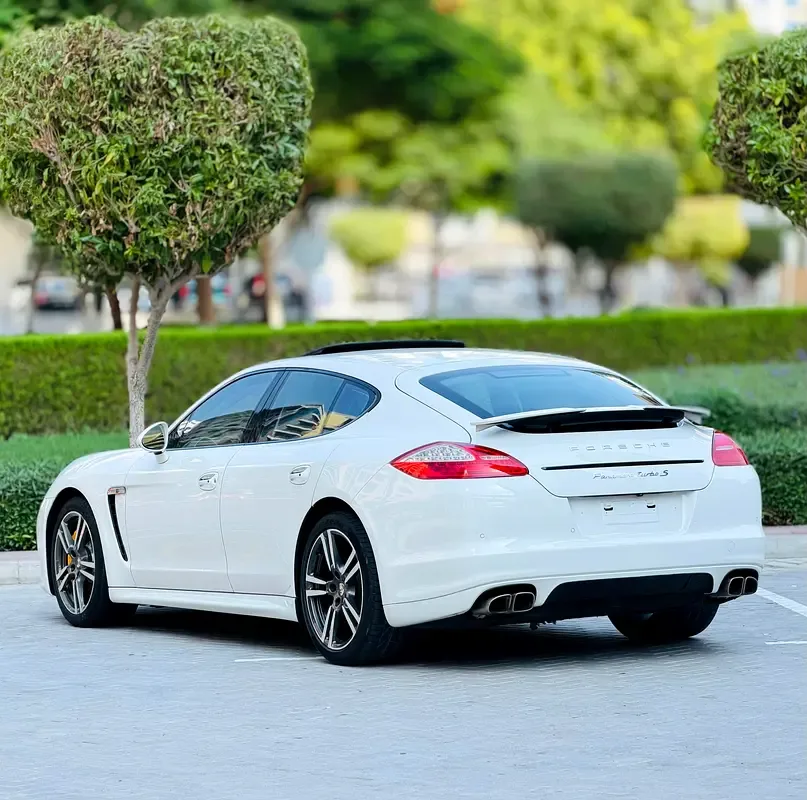 Porsche Panamera Turbo 4.8 PDK AWD (500 حصان) - 6