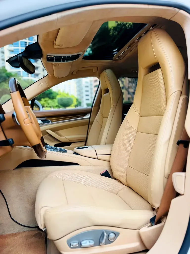 Porsche Panamera Turbo 4.8 PDK AWD (500 حصان) - 10