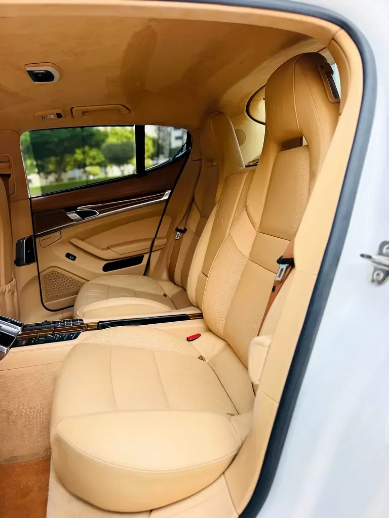 Porsche Panamera Turbo 4.8 PDK AWD (500 حصان) - 11