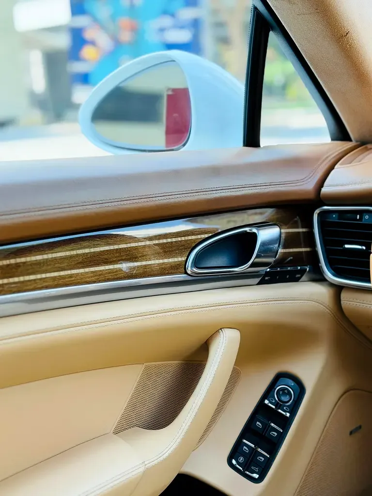 Porsche Panamera Turbo 4.8 PDK AWD (500 حصان) - 13
