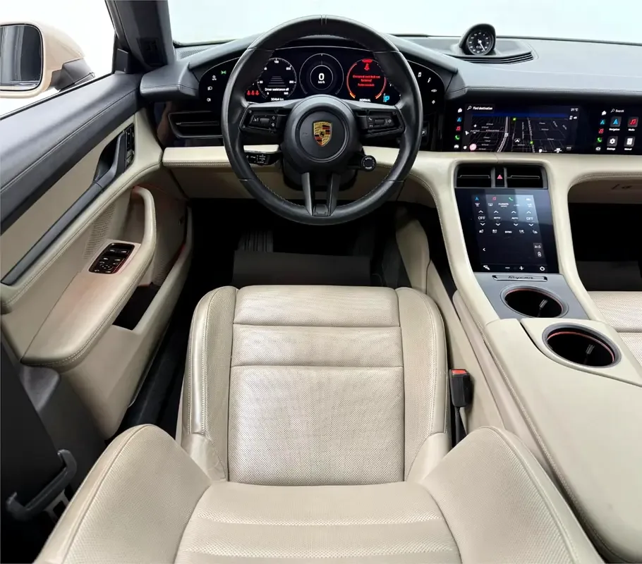 Porsche Taycan AT AWD (571 حصان) - 8