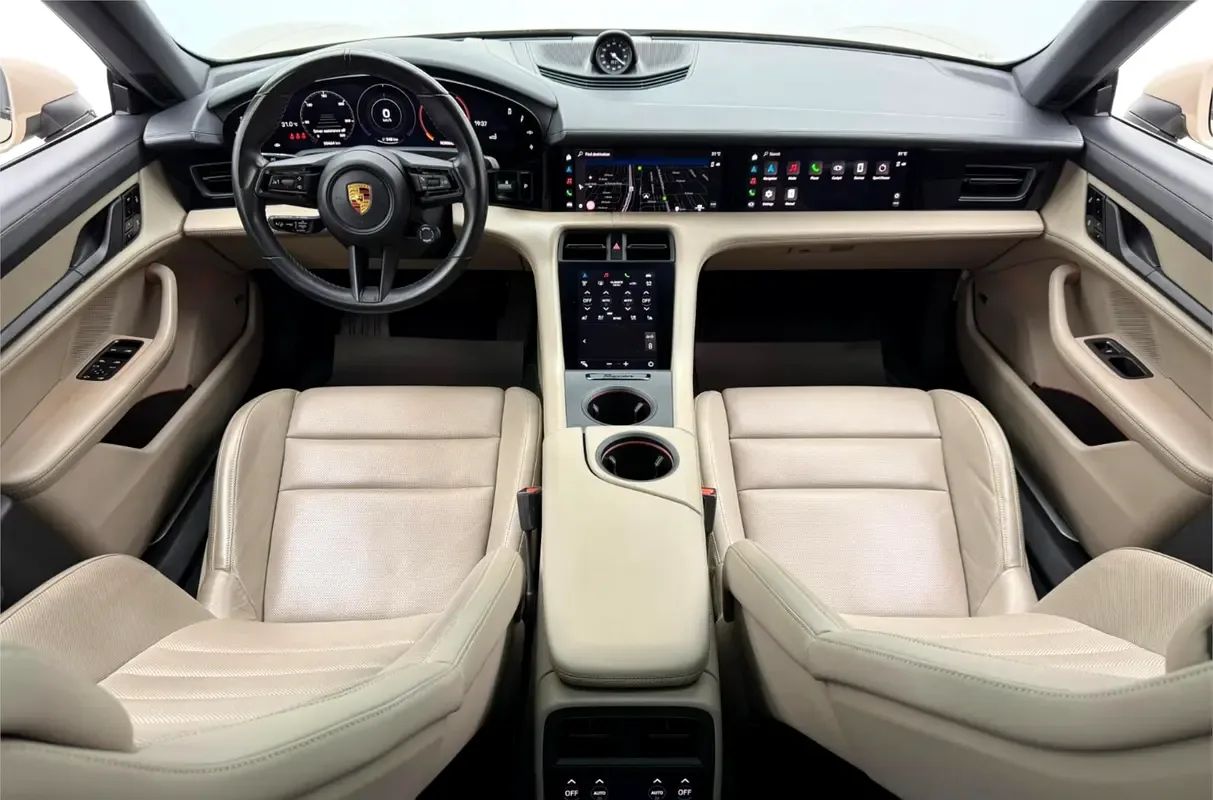 Porsche Taycan AT AWD (571 حصان) - 9