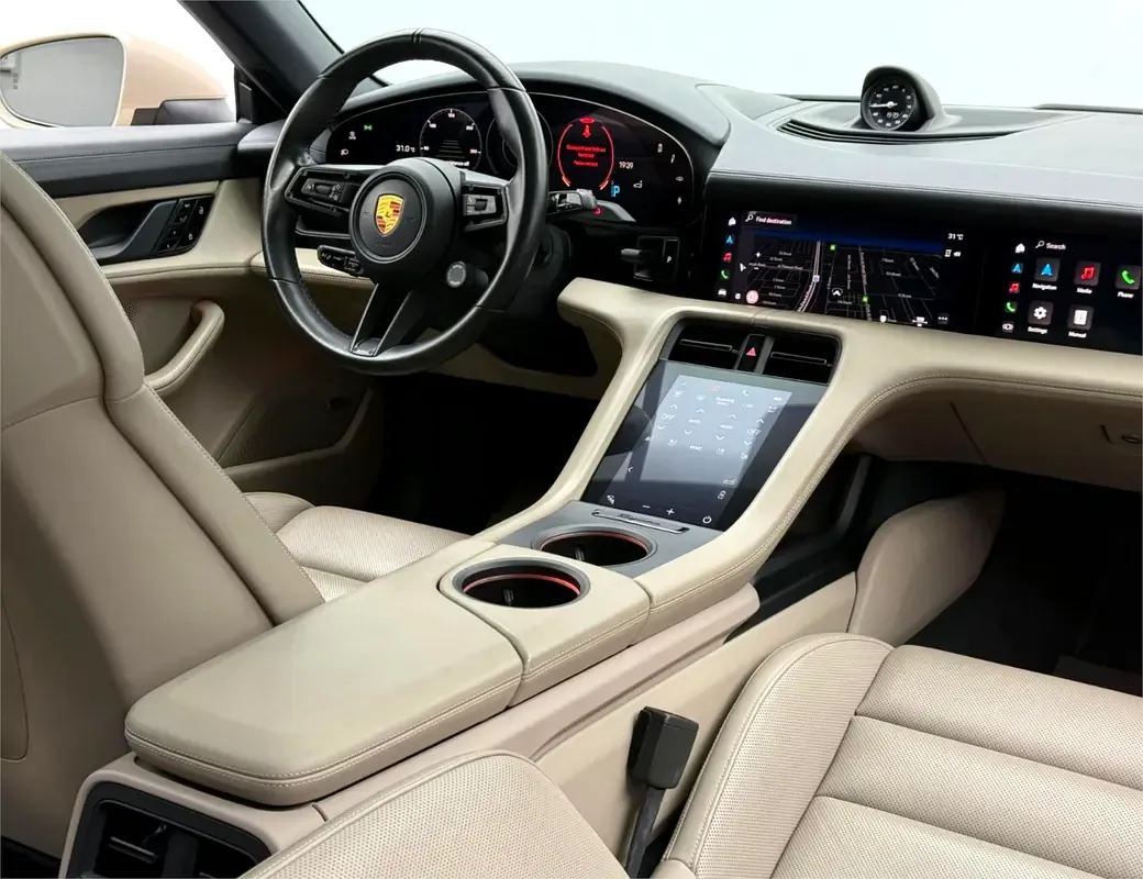 Porsche Taycan AT AWD (571 حصان) - 12