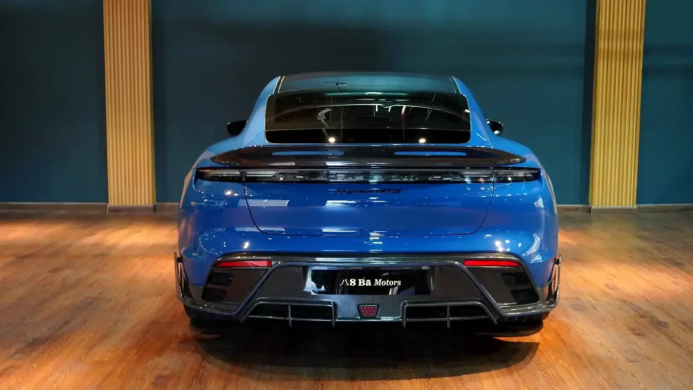 Porsche Taycan AT AWD (571 حصان) - 6