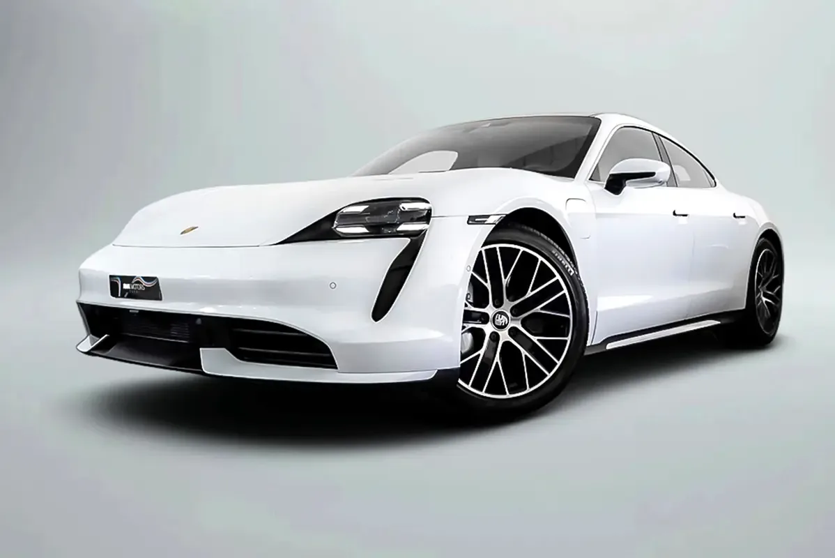 Porsche Taycan AT AWD (680 حصان) - 4