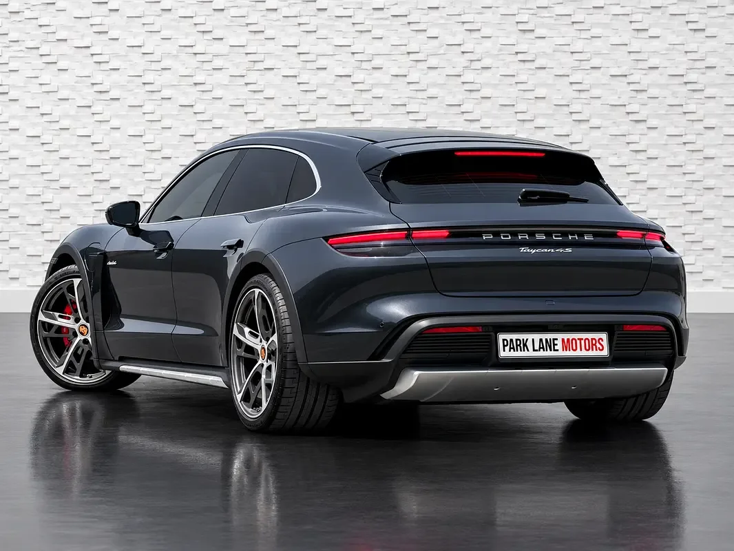Porsche Taycan E AT AWD (884 hp) - 3