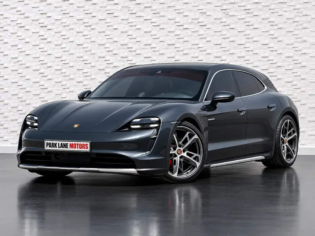 Porsche Taycan E AT AWD (884 hp)