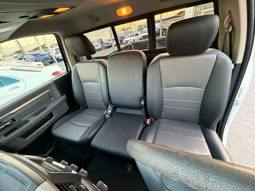 RAM 1500 3.6 AT AWD (305 hp) - 11