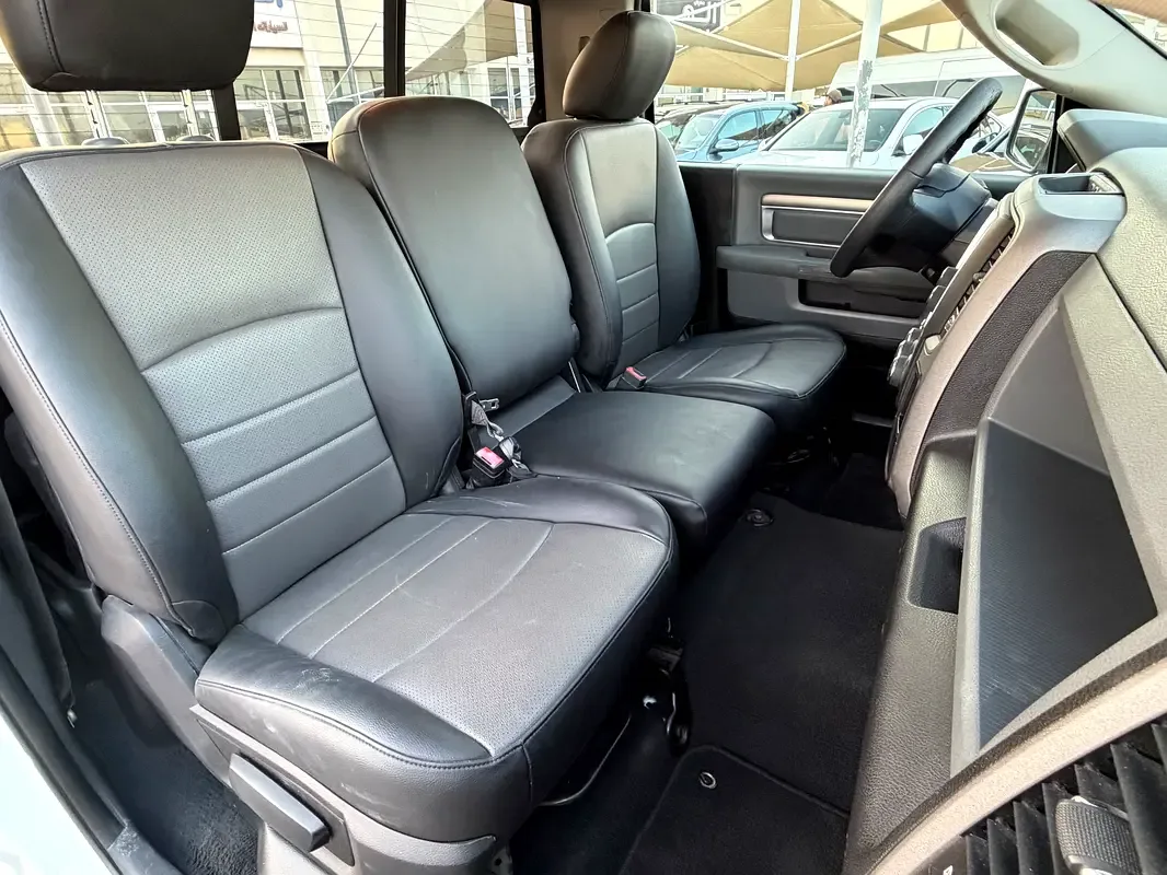 RAM 1500 3.6 AT AWD (305 hp) - 14