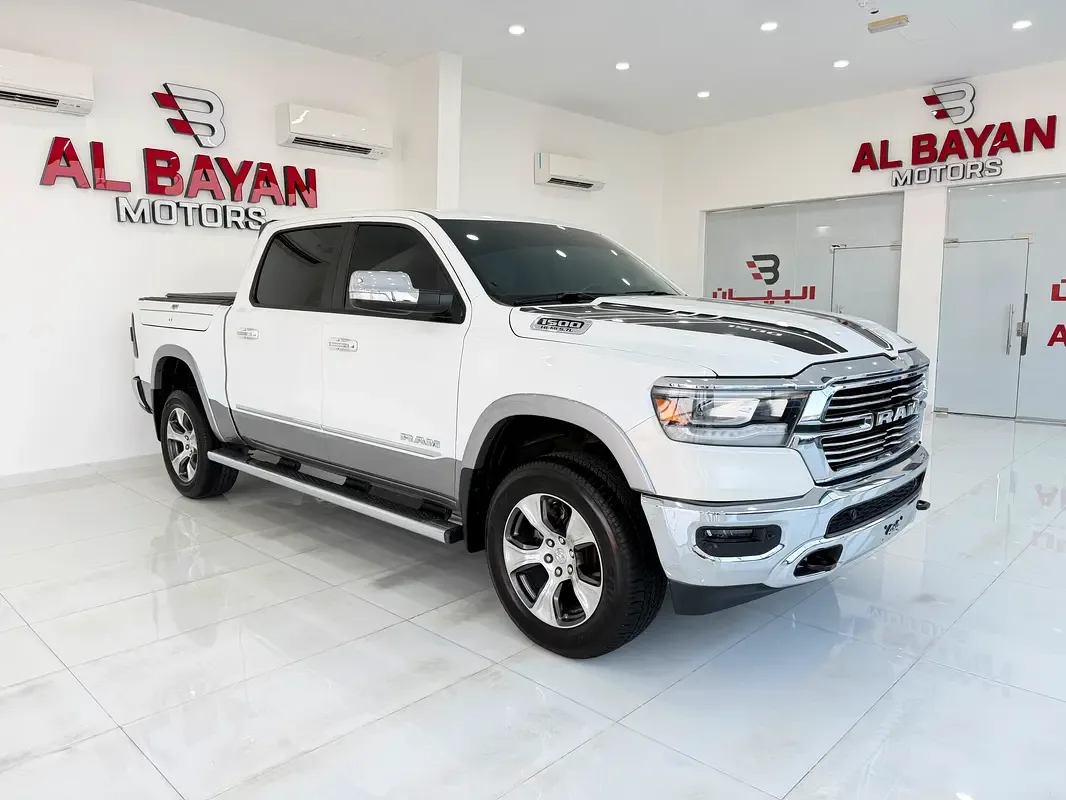 RAM 1500 5.7 AT RWD (395 hp)