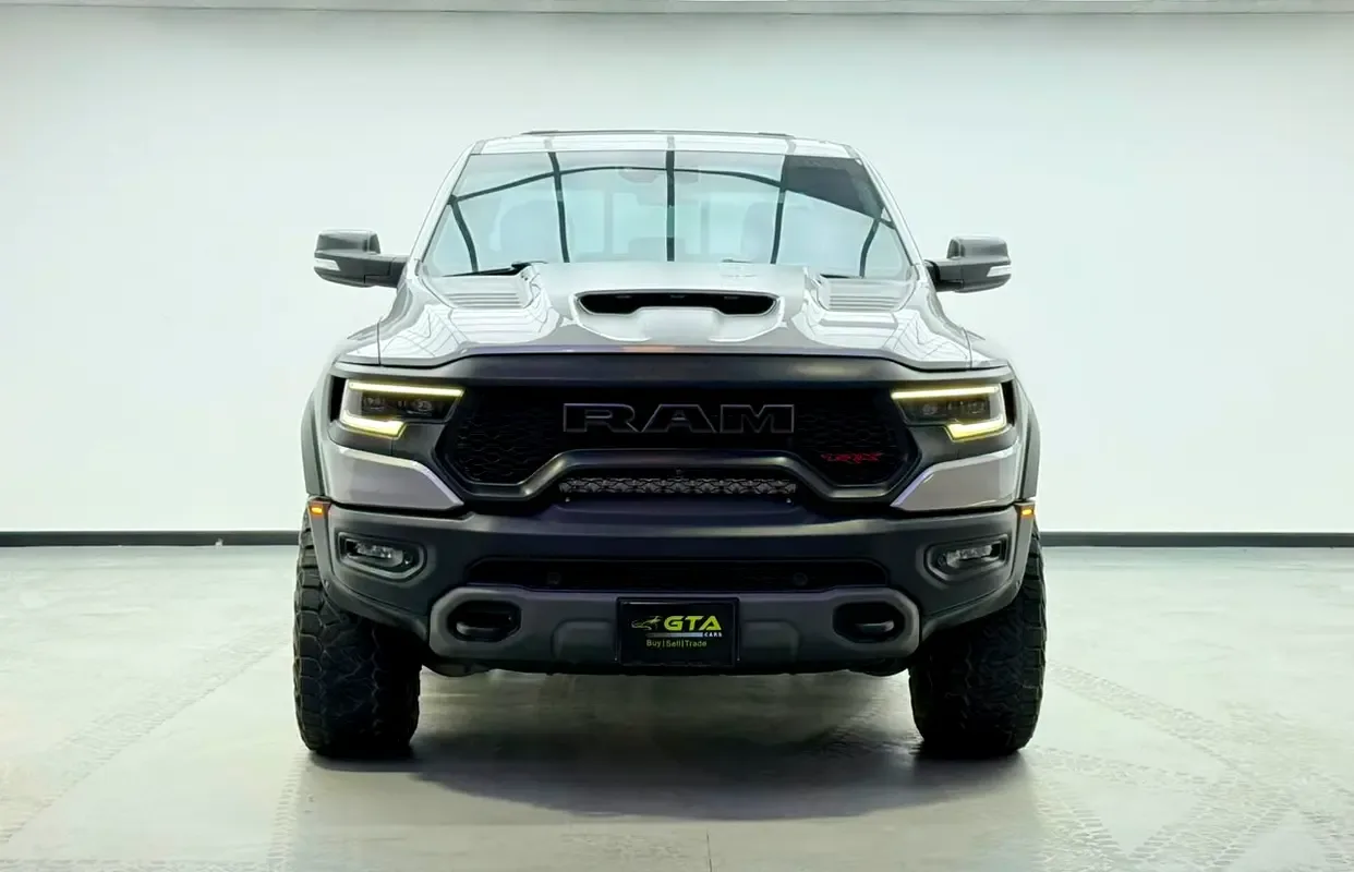 RAM 1500 5.7 AT RWD (395 hp) - 2