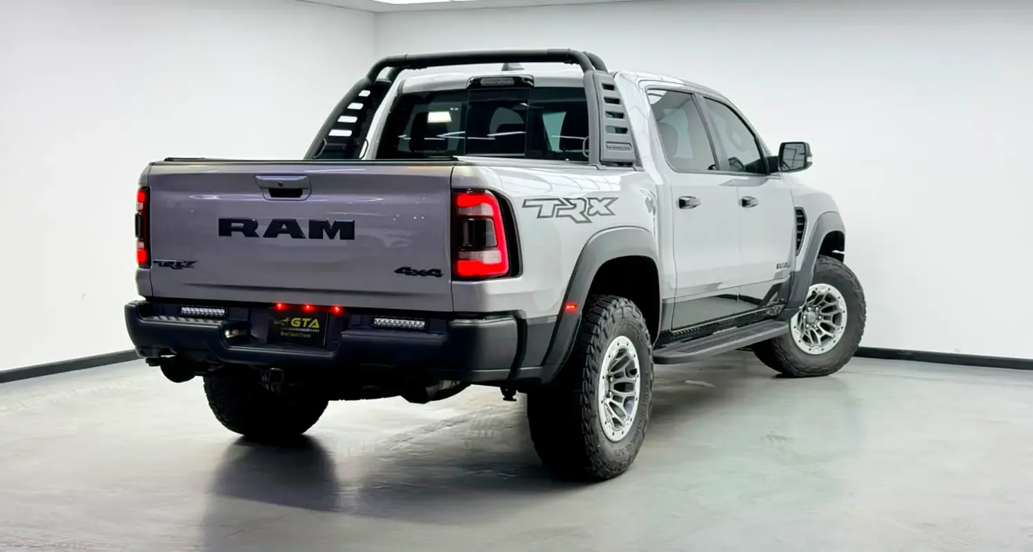 RAM 1500 5.7 AT RWD (395 hp) - 4