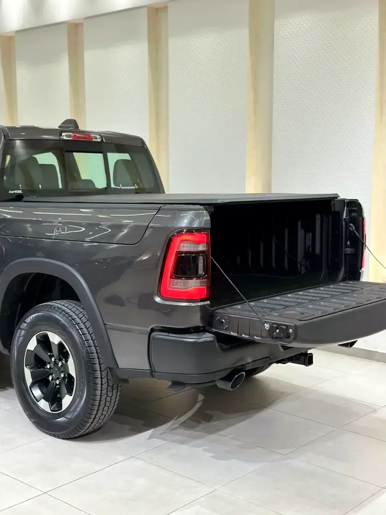 RAM 1500 5.7 AT RWD (395 hp) - 7