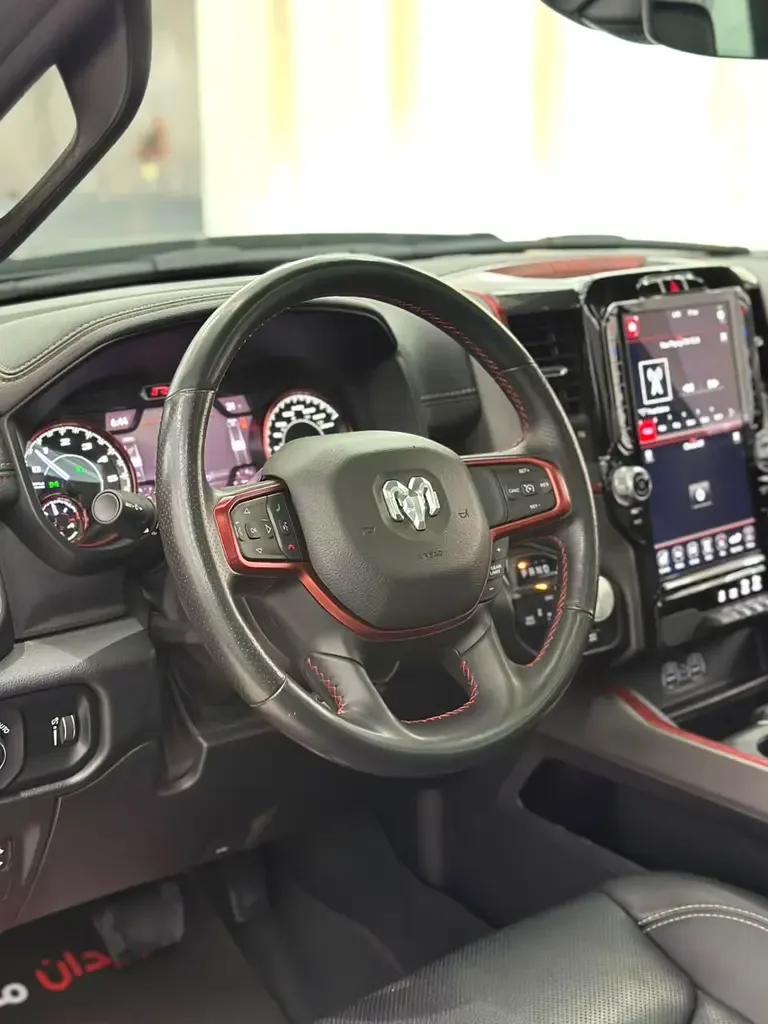 RAM 1500 5.7 AT RWD (395 hp) - 11