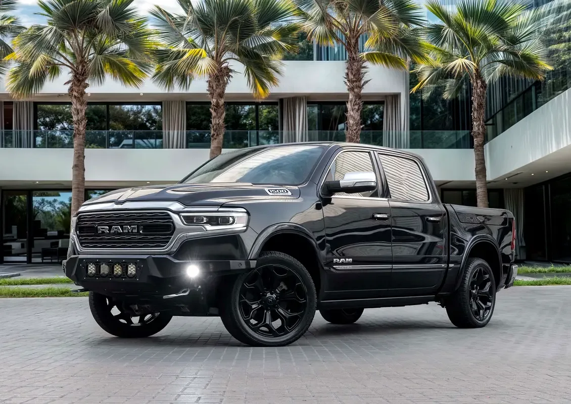 RAM 1500 5.7 AT RWD (395 حصان)