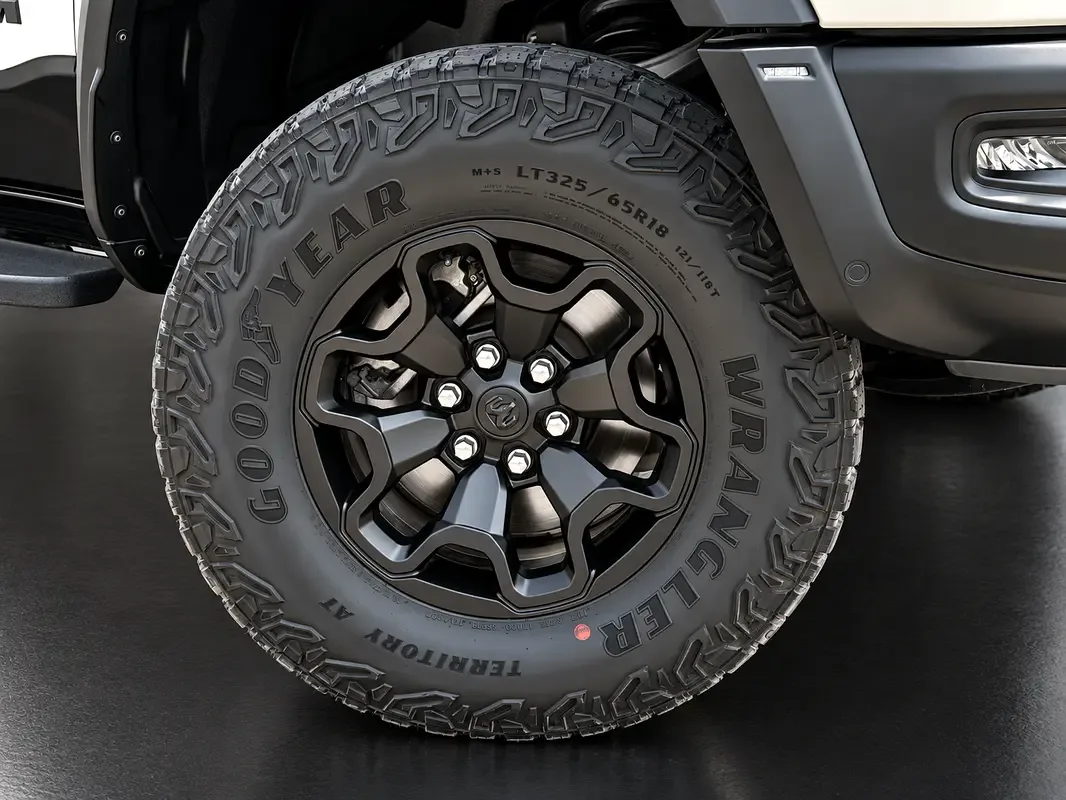 RAM 1500 6.2 AT 4WD (702 hp) - 6
