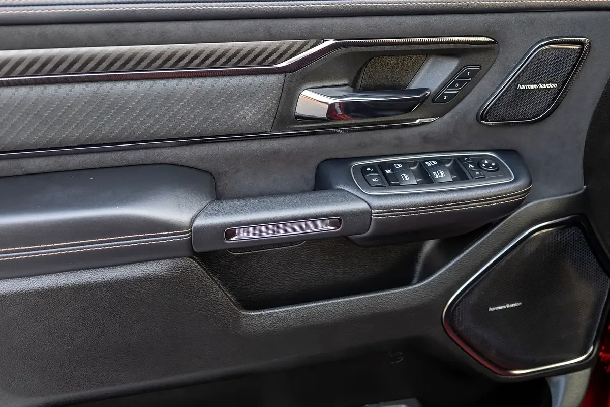 RAM 1500 6.2 AT AWD (777 hp) - 13