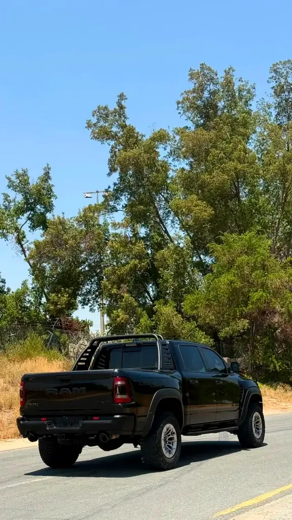 RAM 1500 6.2 AT AWD (777 حصان) - 6