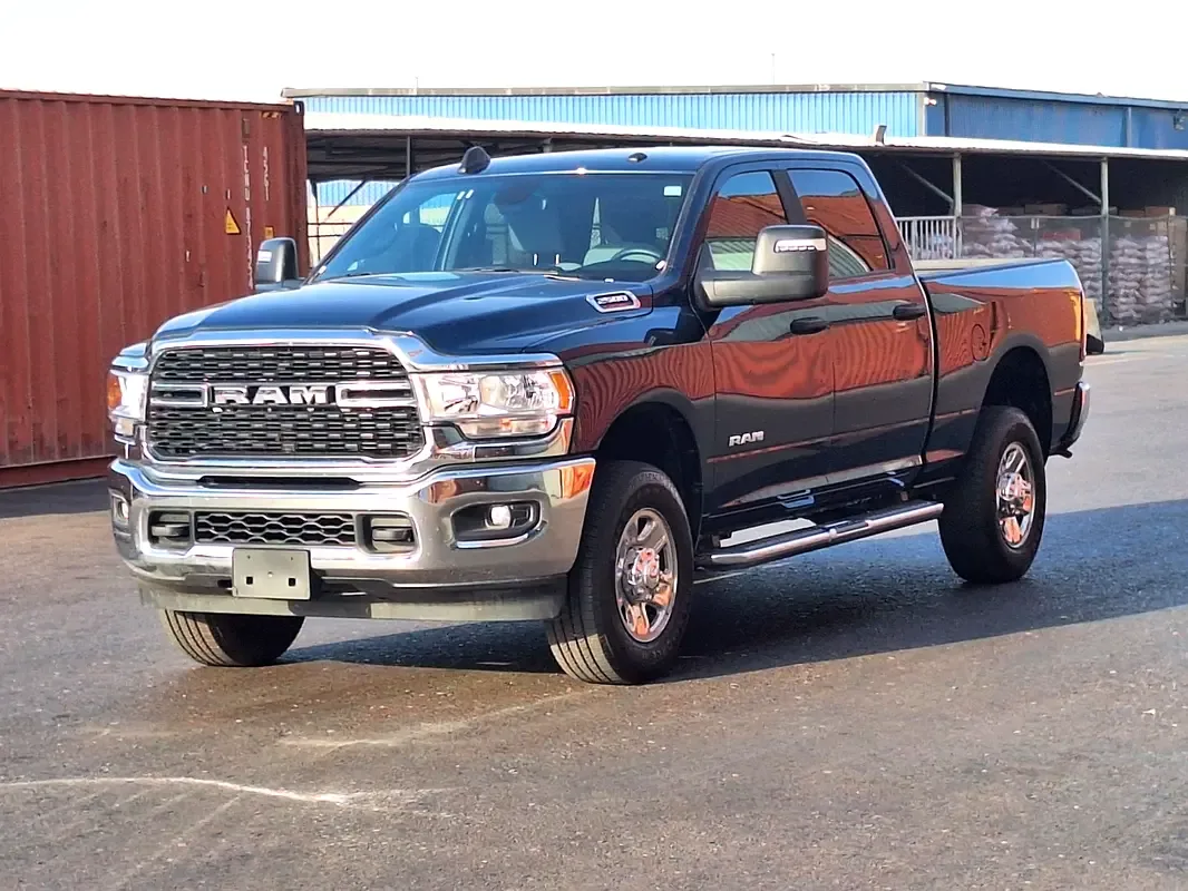 RAM 1500 6.4 AT 4WD (470 hp)