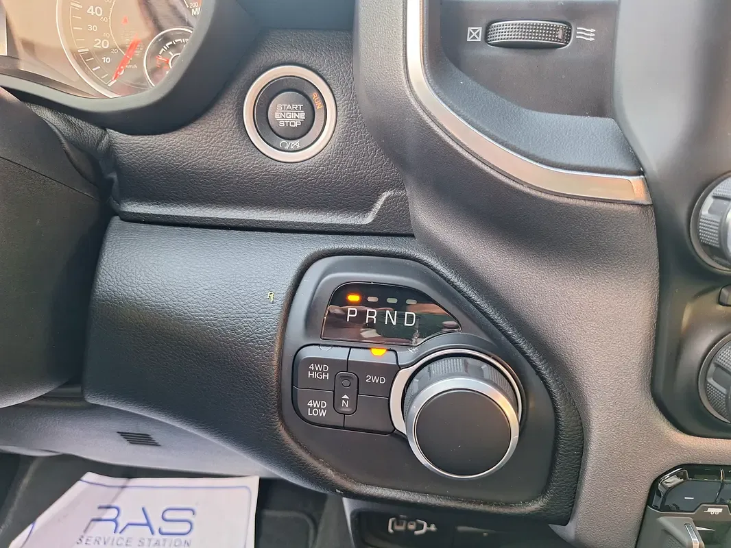 RAM 1500 6.4 AT 4WD (470 hp) - 11