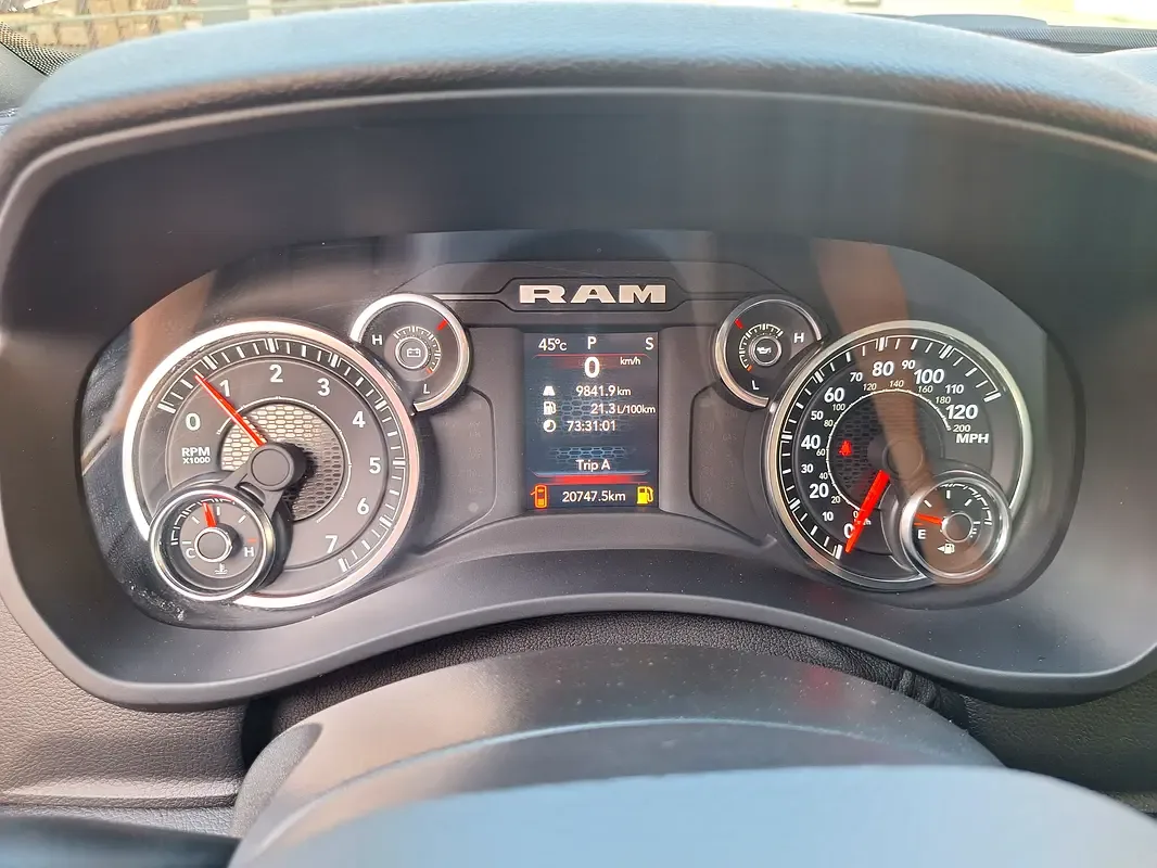 RAM 1500 6.4 AT 4WD (470 hp) - 9
